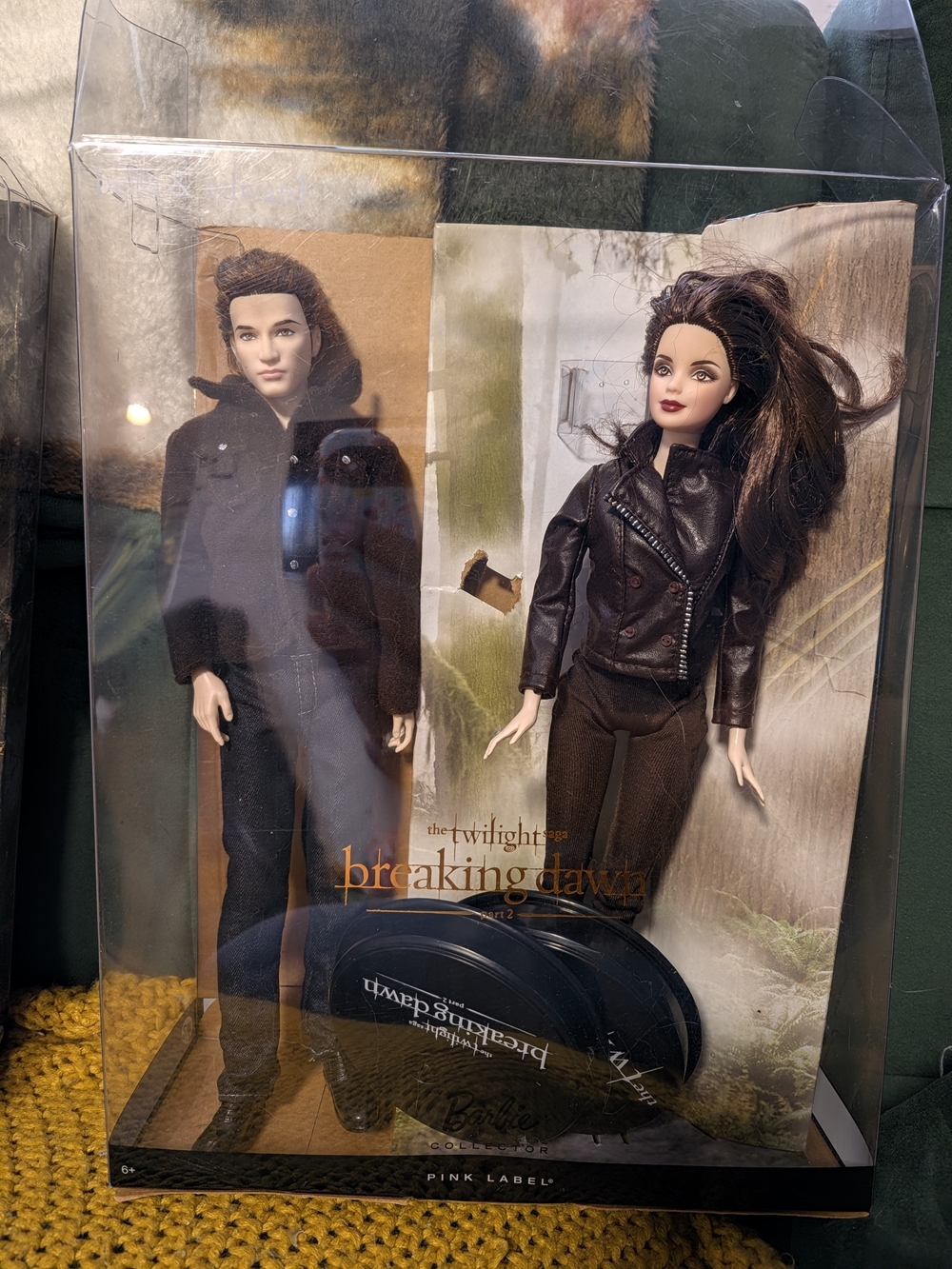 Twilight Breaking Dawn Bella And Edwa Barbie Collector Doll